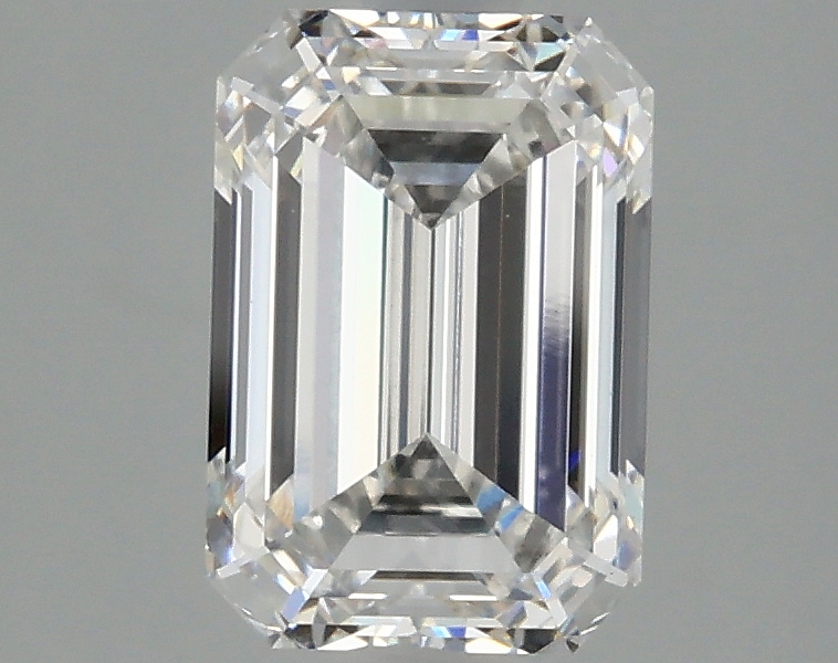1.97 carat Emerald lab-grown diamond