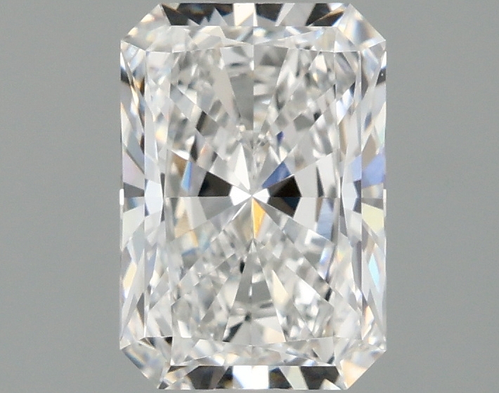 1.53 carat Radiant lab-grown diamond