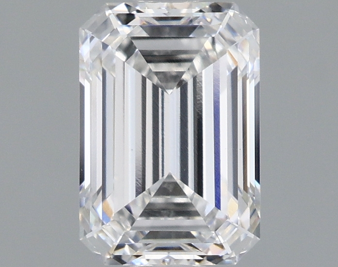 1.57 carat Emerald lab-grown diamond