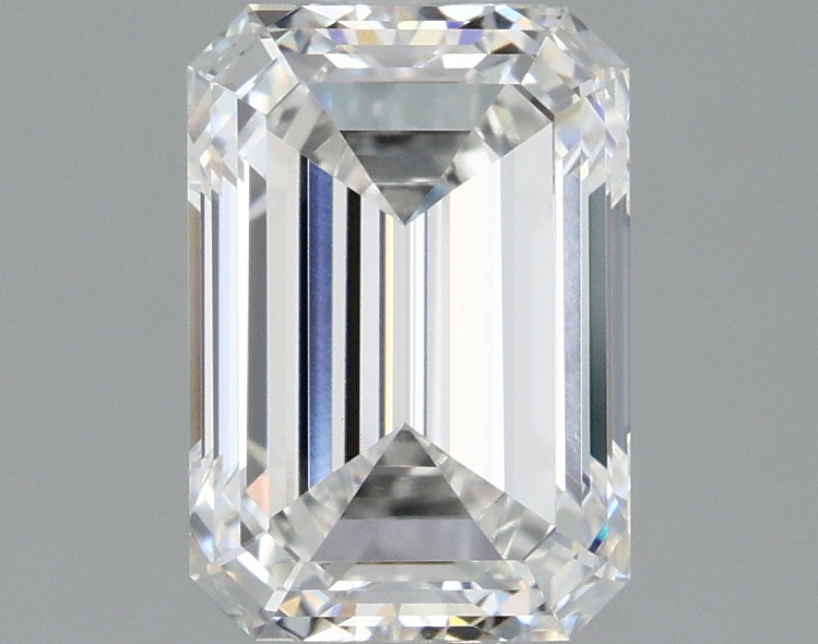 1.94 carat Emerald lab-grown diamond