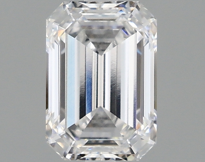 1.55 carat Emerald lab-grown diamond