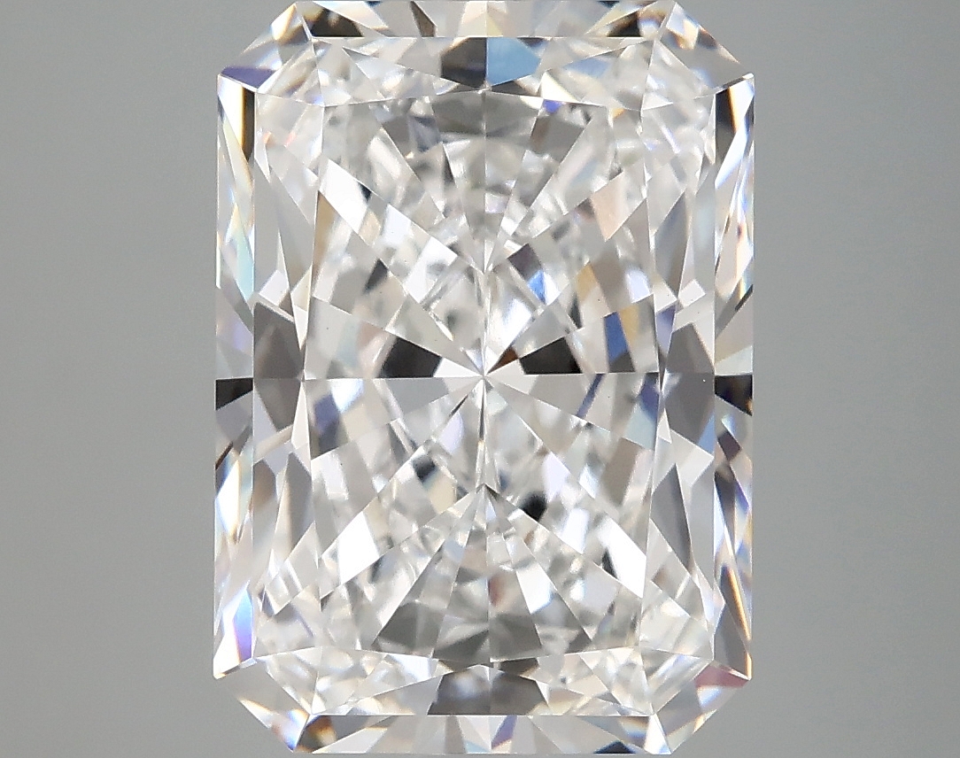 6.09 carat Radiant lab-grown diamond
