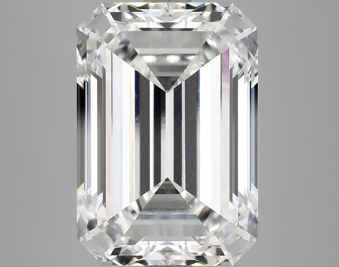 8.12 carat Emerald lab-grown diamond